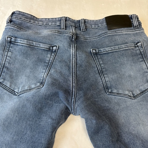 BOSS Hugo Boss Faded Blue Jeans Mens Size 38 x 31 Pants - Picture 8 of 12